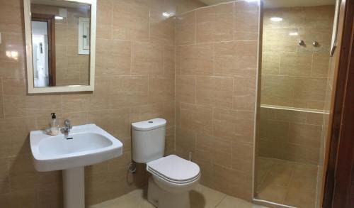 Miraflores del Palo Casa | Hostal Apartamentos Playa del Palo