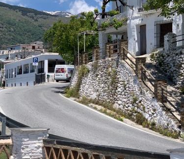 Capileira Casa | Hostal Atalaya en Capileira CB