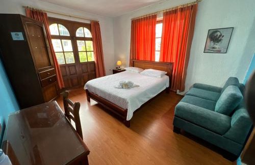Quito Hotel | Hostal Barón de Carondelet