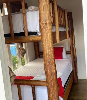 Rio Dulce Casa | Hostal Blood Moon