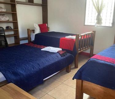 Rio Dulce Casa | Hostal Blood Moon