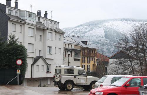 Villafranca del Bierzo Casa | Hostal Burbia