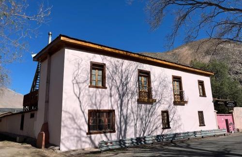 Vicuna Casa | Hostal Casa Rosada, Valle del Elqui