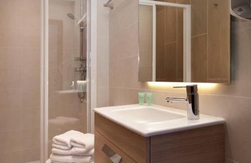 Sant Antoni Casa | Hostal Centric