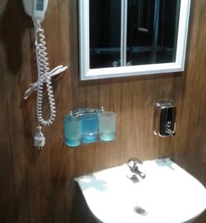 Punta Arenas Casa | Hostal Chalet Las Violetas