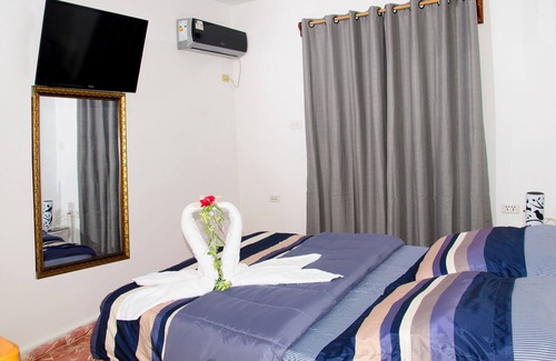 Boca de Camarioca Casa | Hostal Ciro y Lourdes