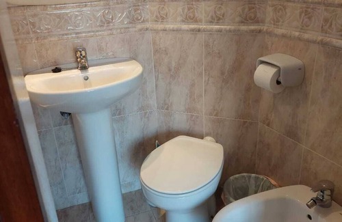 Centro de Roses Casa | Hostal Creus