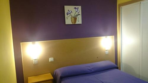 Velilla de San Antonio Casa | Hostal DS