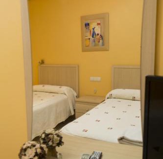 Esquivias Casa | Hostal Dulcinea
