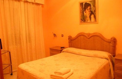 Esquivias Casa | Hostal Dulcinea