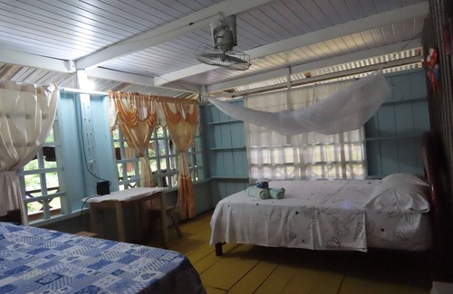 Leticia Cama Y Desayuno | Hostal Ebenezer Macedonia Amazonas