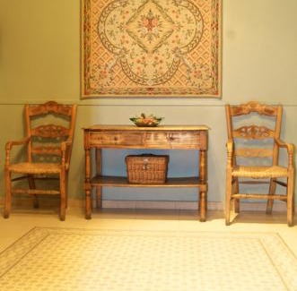 Chueca Casa | Hostal El Catalán