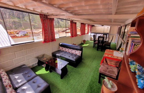 Ollantaytambo Hotel | Hostal EL VIAJERO en Ollantaytambo