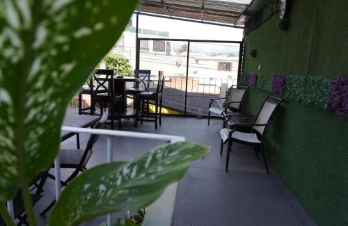 Zona 13 Casa | Hostal Guatefriends