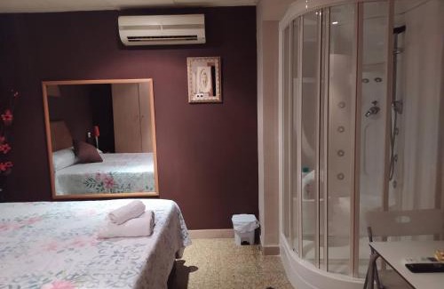 Arrancapins Casa | Hostal Happystay