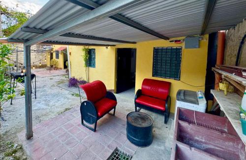 Flores Casa | Hostal Inn 1