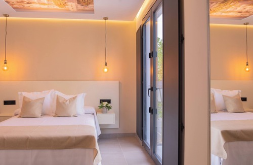 Centro de Conil de la Frontera Hotel | Hostal La Mina
