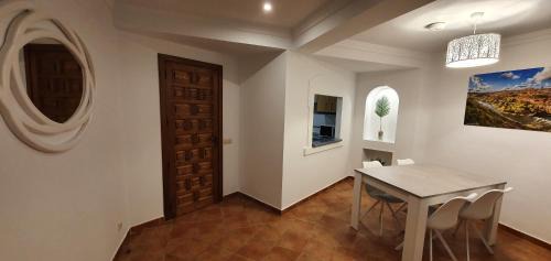 Centro de Toledo Casa | Hostal la posada de Zocodover