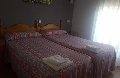 Navaleno Hostal | Hostal La Tablada
