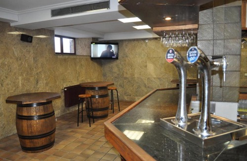 Navaleno Hostal | Hostal La Tablada