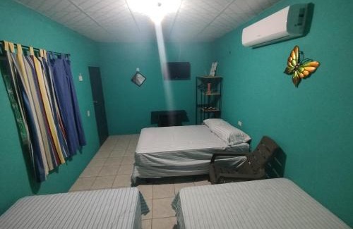 La Union Casa | Hostal las flores