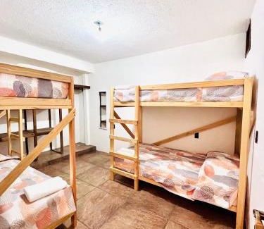 Santa María Casa | Hostal Mali-bu