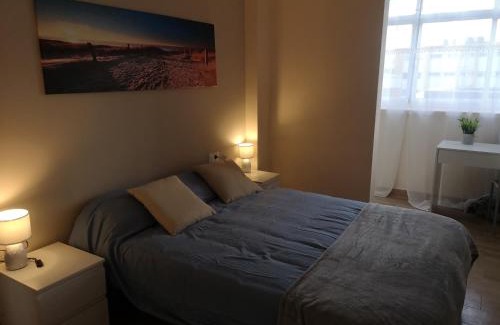 San Cristobal de La Laguna Casa | Hostal Mari en La Laguna, alquiler habitación privada en hostal, 6 habitaciones cerca de la universidad y aeropuerto Norte, 3 baños compartidos