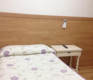 Trafalgar Casa | Hostal Nersan2