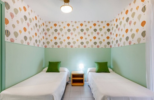 El Poble-sec Casa | Hostal oliveta