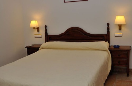 Almoguera Hotel | Hostal Padrino