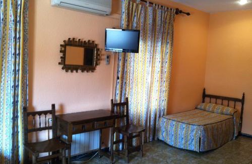 Paracuellos de Jarama Casa | Hostal Paracuellos