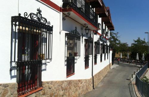 Paracuellos de Jarama Casa | Hostal Paracuellos