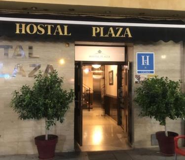 Marmolejo Casa | Hostal Plaza