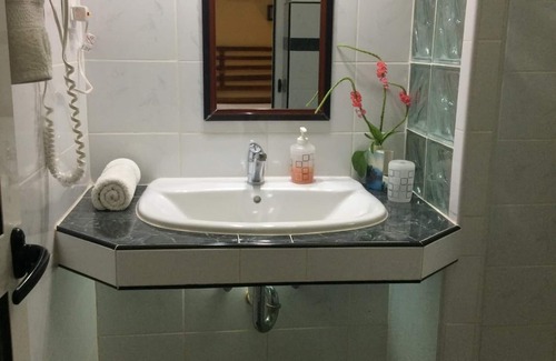 Holguin Casa | Hostal Refugio de Reyes
