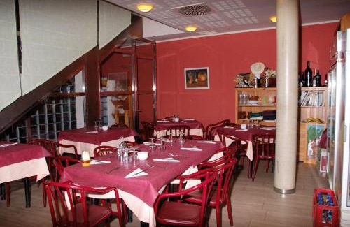 Alagon Casa | Hostal Restaurante Baraka