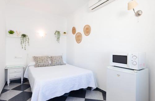 Rota Casa | Hostal Restaurante La Giralda