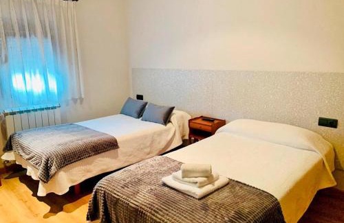 Requejo Casa | Hostal Restaurante MarRojo Sanabria