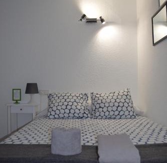 Barrio de La Latina Casa | Hostal Rofer