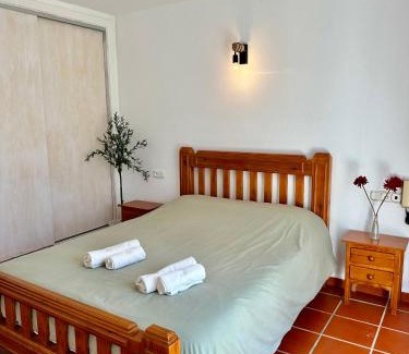 Alozaina Hostal | Hostal Sango Sierra de las Nieves