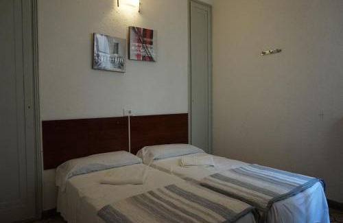 Dreta de l'Eixample Casa | Hostal Sant Carlo