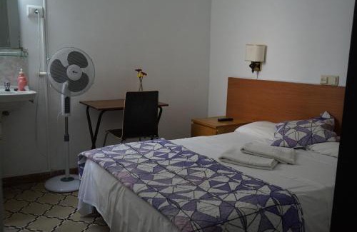 Dreta de l'Eixample Casa | Hostal Sant Carlo