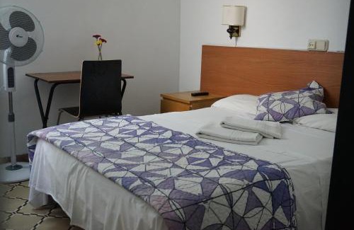 Dreta de l'Eixample Casa | Hostal Sant Carlo