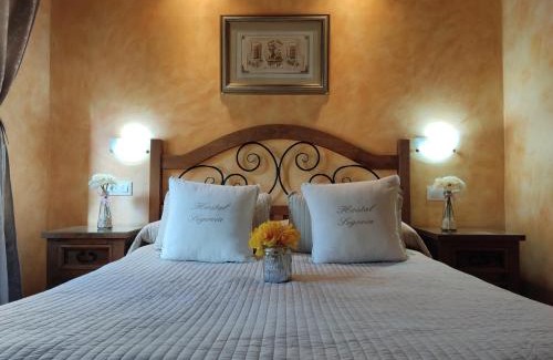 Centro histórico de Segovia Casa | Hostal segovia adults only