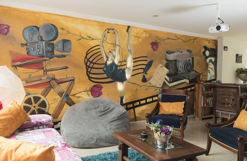 Modelia Casa | Hostal Sep7imo Arte