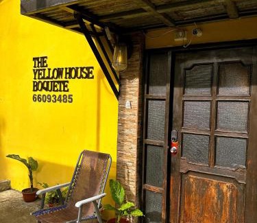 Alto Boquete Casa | Hostal The Yellow House Boquete