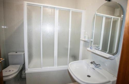Baza Casa | Hostal Venta Del Sol