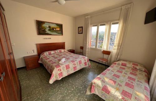 Sant Feliu de Guixols Hostal | Hostal Zurich