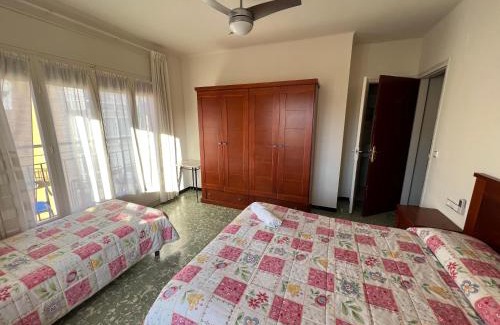 Sant Feliu de Guixols Hostal | Hostal Zurich
