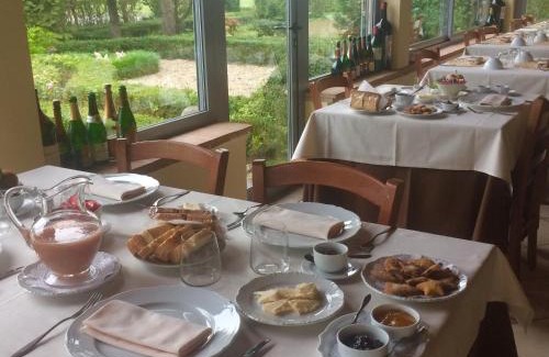 Roccabianca Cama Y Desayuno | Hostaria Da Ivan