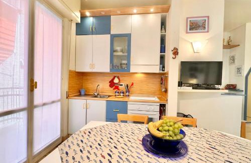Finale Pia Apartamento | Hostdomus - Navy Suite